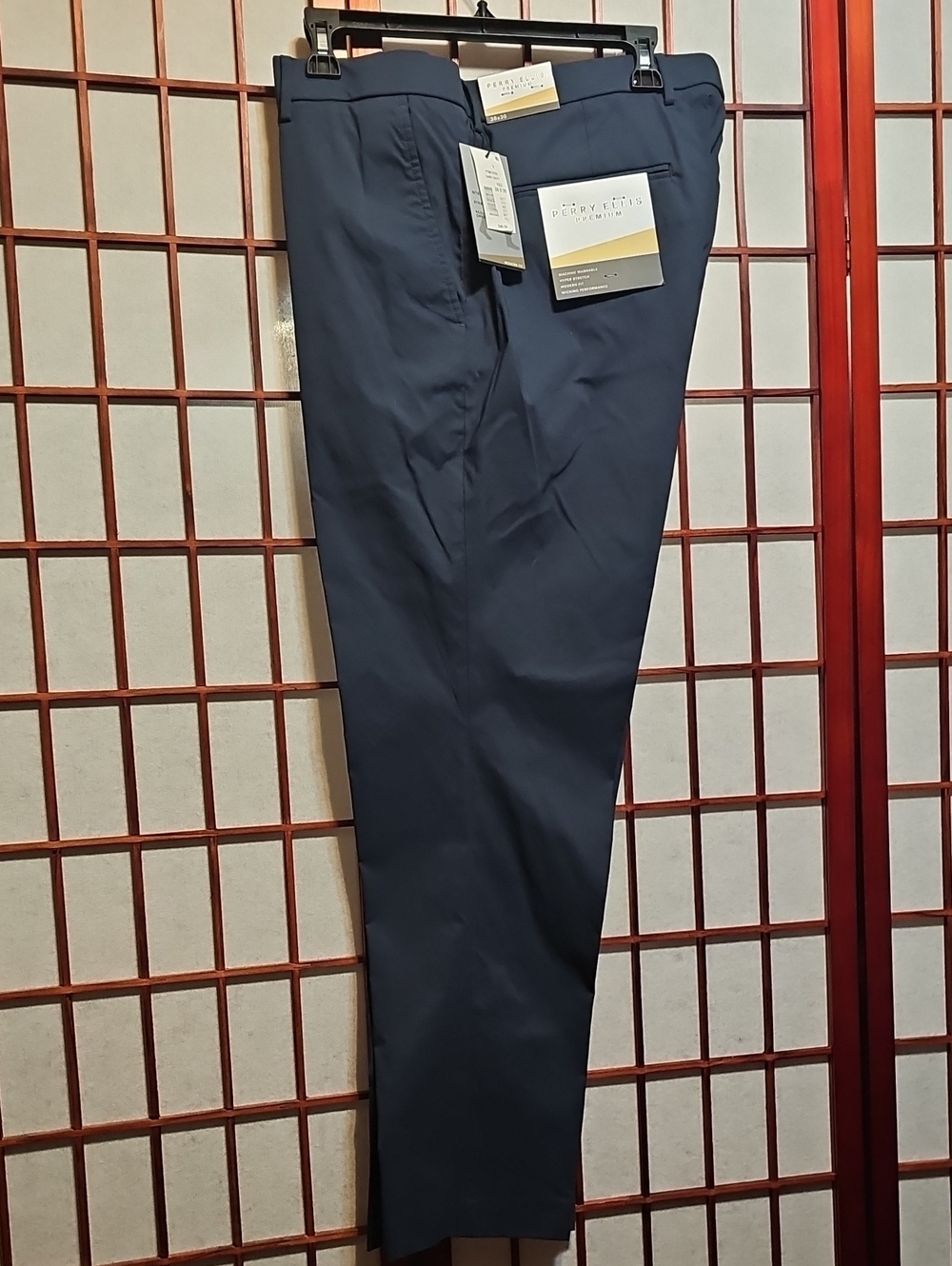 Perry Ellis Men's Navy Dress Pants